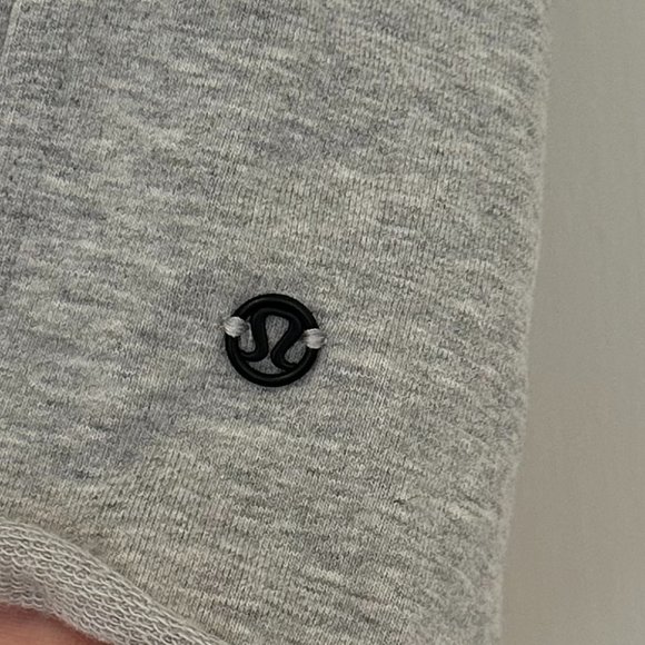 LULULEMON Blissed Out Short II Activewear Terry Fabric Mid Rise - Light Grey - Picture 3 of 4